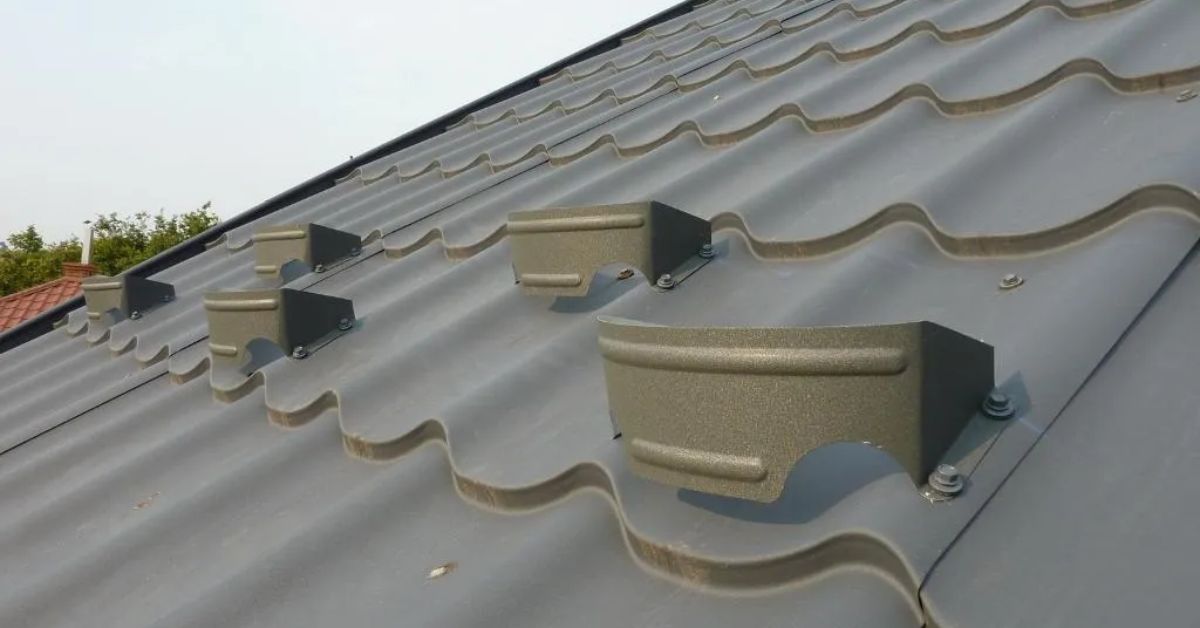 Téli tetőbiztonság: mire figyelj a nagy havazások előtt?