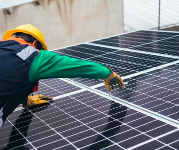 Napelem lemeztetőre? Simán!