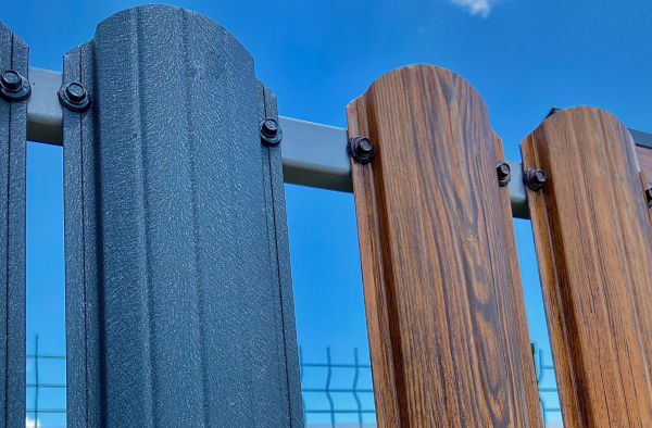 Még keresed a tökéletes kerítést? Válogass a VanoLemez kínálatában!